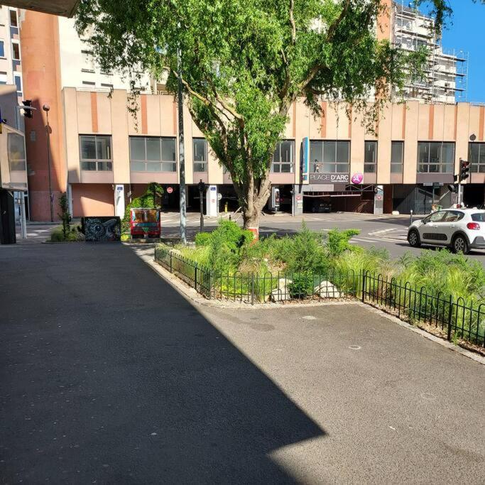 2 Lys Orleans Downtown, Free Secure Parking Lägenhet Exteriör bild